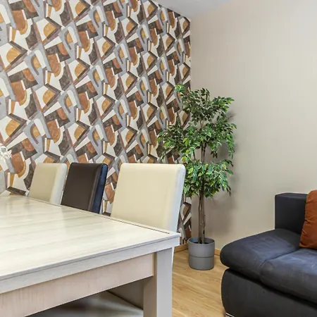 Corvin-Luxe, 3 Bedroom Apartment In City Center Budapest Esterno foto