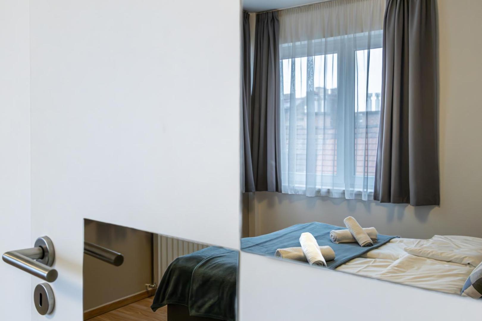 Corvin-luxe, 3 Bedroom In Center