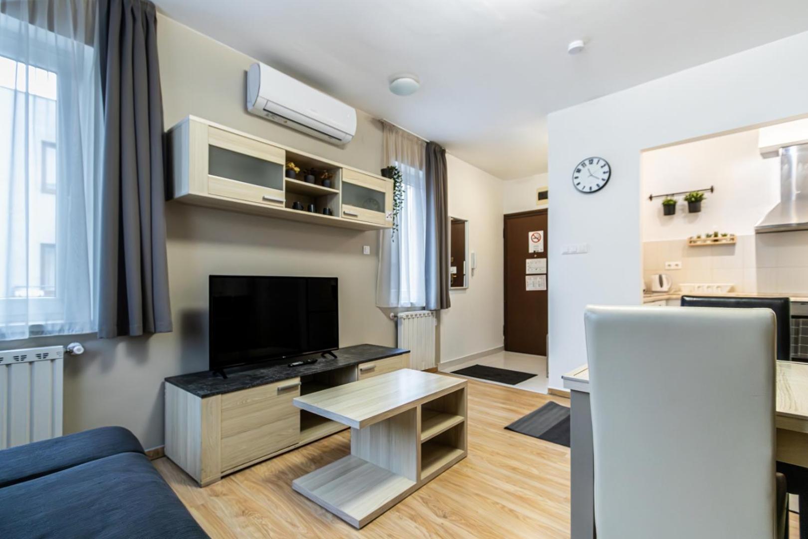 Corvin-luxe, 3 Bedroom In Center * Budapest