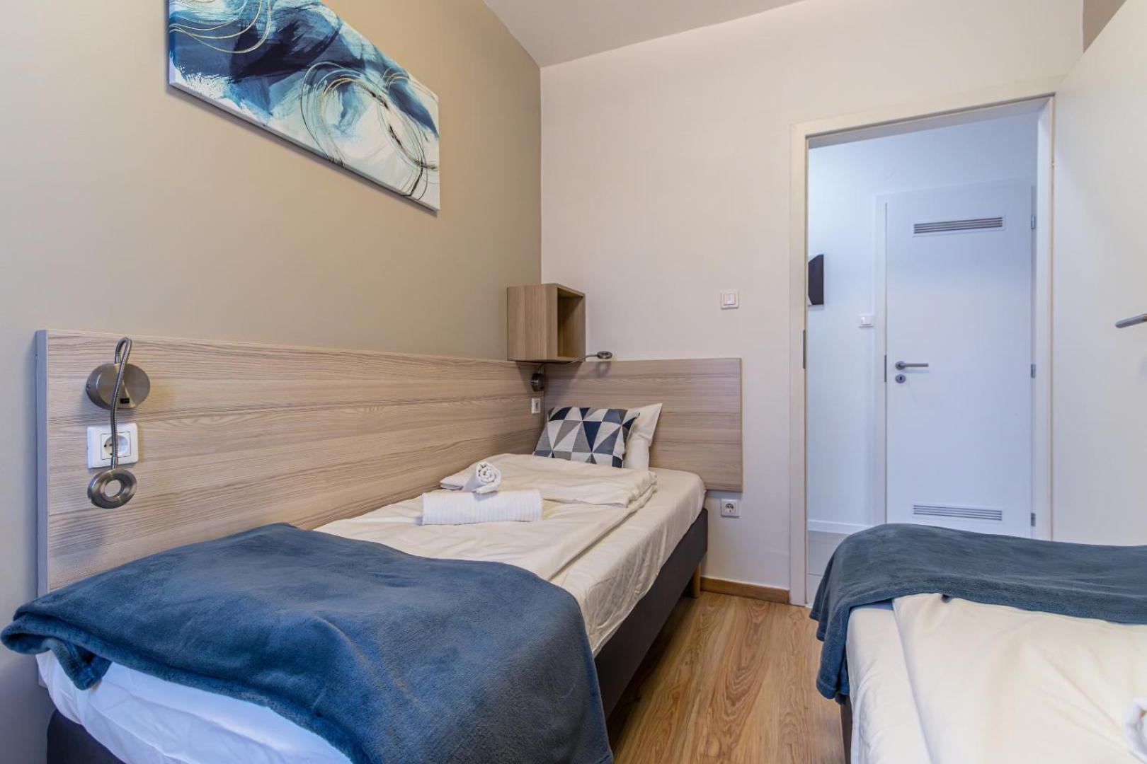 Corvin-luxe, 3 Bedroom In Center Appartamento *