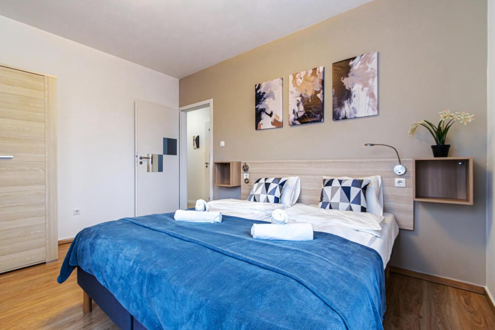 Corvin-luxe, 3 Bedroom In Center Appartamento *
