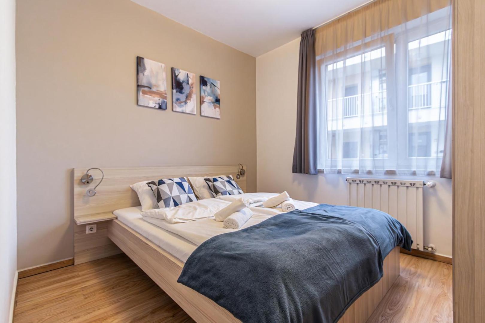 Appartamento Corvin-luxe, 3 Bedroom In Center *