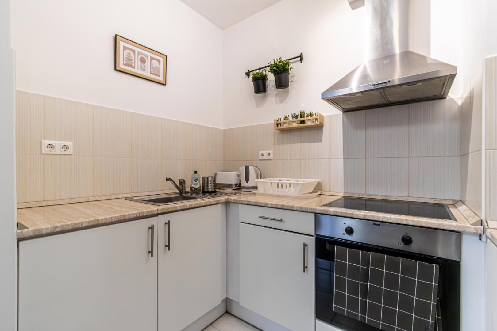 Appartamento Corvin-luxe, 3 Bedroom In Center Budapest