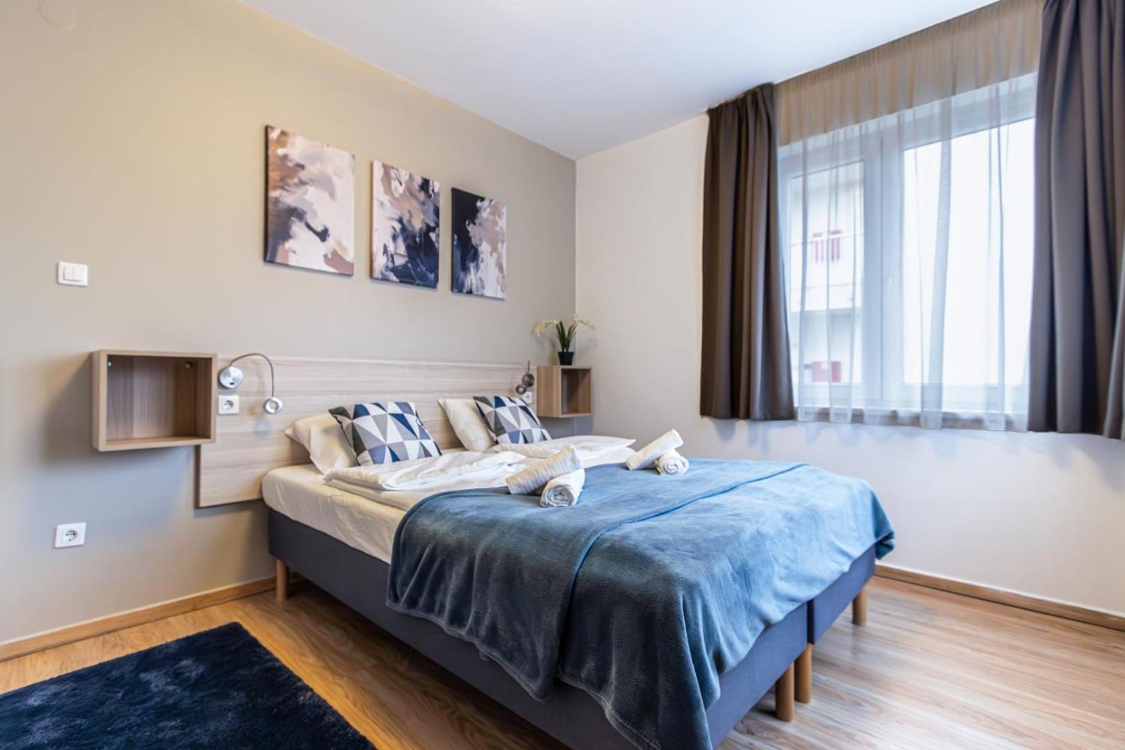 Corvin-luxe, 3 Bedroom In Center Budapešť
